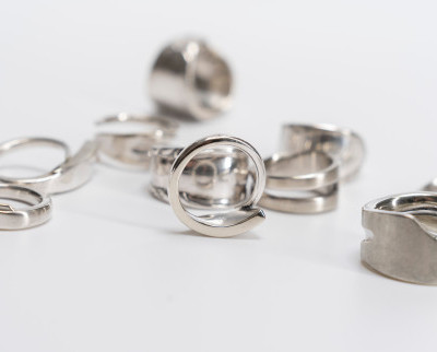 NEU: „Esswerkzeug am Finger“: Schmuck aus Besteck